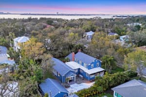 1744 SOUTH DRIVE, SARASOTA, FL 34239 Sold 05/16/25