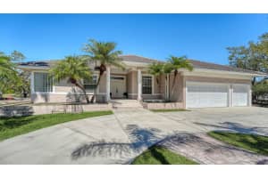 1030 BAHIA VISTA COURT, SARASOTA, FL 34232 Sold 07/01/25