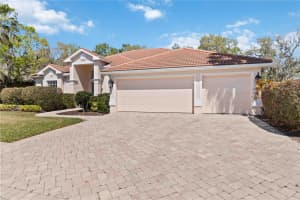 10127 WOODBORNE PLACE, BRADENTON, FL 34202 Sold 04/21/25