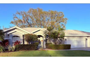 7417 LINKS COURT, SARASOTA, FL 34243 Sold 04/24/25