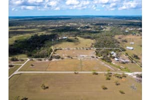 15101 RAWLS ROAD, SARASOTA, FL 34240 - MLS#MFRA4643403