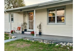 106 65TH AVENUE DRIVE, BRADENTON, FL 34207 Sold 06/05/25