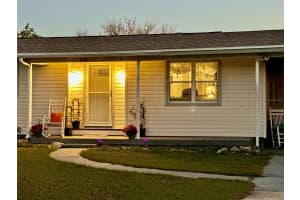 106 65TH AVENUE DRIVE, BRADENTON, FL 34207 Sold 06/05/25