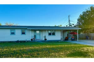 106 65TH AVENUE DRIVE, BRADENTON, FL 34207 Sold 06/05/25