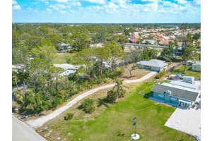 616 SHORE ROAD, NOKOMIS, FL 34275 Sold 03/26/25