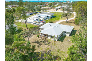 616 SHORE ROAD, NOKOMIS, FL 34275 Sold 03/26/25