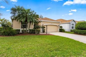 12710 ROCKROSE GLEN, LAKEWOOD RANCH, FL 34202 - MLS#MFRA4643548
