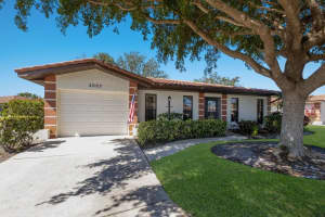 3007 VIVIENDA BOULEVARD, BRADENTON, FL 34207 Sold 04/17/25