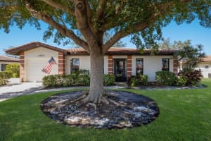 3007 VIVIENDA BOULEVARD, BRADENTON, FL 34207 Sold 04/17/25