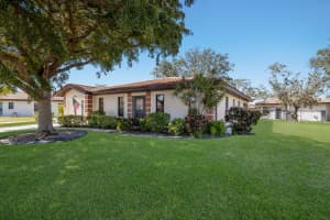 3007 VIVIENDA BOULEVARD, BRADENTON, FL 34207 Sold 04/17/25