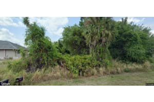 3303 JAMESTOWN STREET, PORT CHARLOTTE, FL 33952 - MLS#MFRA4643631