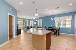 8323 ENCLAVE WAY, SARASOTA, FL 34243 - MLS#MFRA4643633