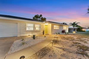 2833 SUNNYSIDE STREET, SARASOTA, FL 34239 Sold 05/21/25