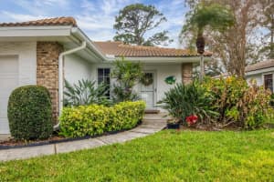 5614 GARDEN LAKES DRIVE, BRADENTON, FL 34203 - MLS#MFRA4643653