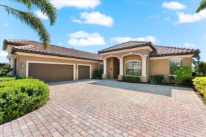 629 RIVER ENCLAVE COURT, BRADENTON, FL 34212 Sold 05/28/25
