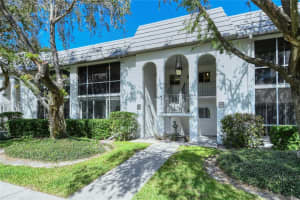 1711 Southwood St #1711, SARASOTA