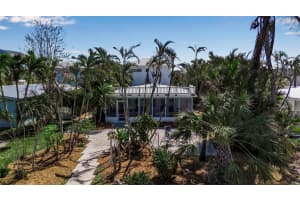 750 RUSSELL STREET, LONGBOAT KEY, FL 34228 Sold 05/06/25