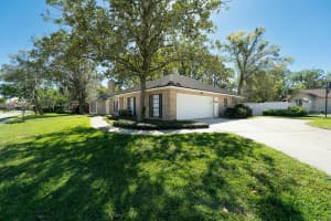 410 SPRING VALLEY LANE, ALTAMONTE SPRINGS, FL 32714 Sold 05/07/25
