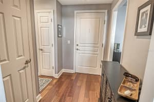 750 TAMIAMI TRAIL, SARASOTA, FL 34236 - MLS#MFRA4643688