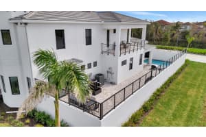 6027 WHITE MANGROVE LANE, BRADENTON, FL 34210 - MLS#MFRA4643706