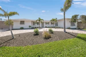 317 GULF DRIVE, VENICE, FL 34285 Sold 06/11/25
