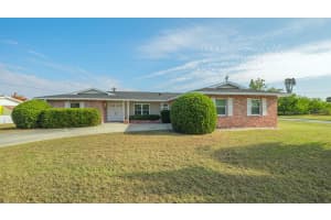 2476 BREAKWATER CIRCLE, SARASOTA, FL 34231 Sold 05/05/25