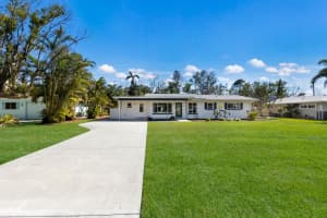 426 SHORE DRIVE, SARASOTA, FL 34234 Sold 06/12/25