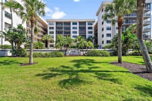 1001 Benjamin Franklin Dr #511, SARASOTA