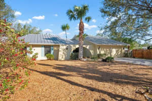 1855 BUCCANEER COURT, SARASOTA, FL 34231 Sold 04/14/25