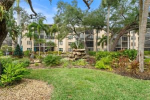 515 30th Ave W #h410, BRADENTON