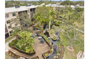 515 30TH AVE W #410, BRADENTON, FL 34205 - MLS#MFRA4643959