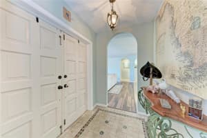 508 67TH AVENUE DRIVE, BRADENTON, FL 34207 Sold 04/18/25