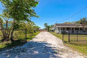 5860 BROWN LANE, SARASOTA, FL 34232 Sold 10/21/25