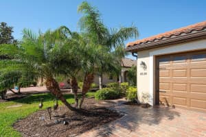 6638 WILLOWSHIRE WAY, BRADENTON, FL 34212 Sold 07/01/25