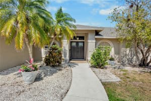 4450 DIAMOND CIRCLE, SARASOTA, FL 34233 Sold 04/22/25