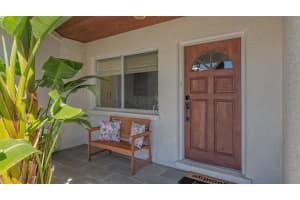 2141 HYDE PARK STREET, SARASOTA, FL 34239 Sold 04/25/25