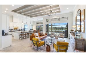 7211 PRESTBURY CIRCLE, LAKEWOOD RANCH, FL 34202 Sold 08/15/25