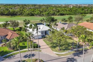 6626 THE MASTERS AVENUE, LAKEWOOD RANCH, FL 34202 Sold 04/16/25