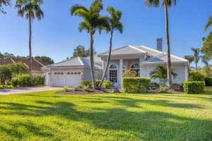 6626 THE MASTERS AVENUE, LAKEWOOD RANCH, FL 34202 Sold 04/16/25