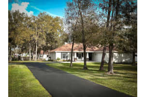 9233 TOM MOORE ROAD, LAKELAND, FL 33810 Sold 04/25/25