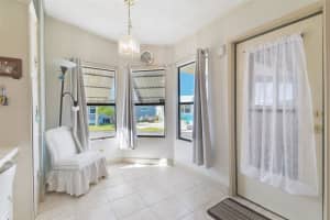 113 SOUTHWINDS DRIVE, SARASOTA, FL 34231 - MLS#MFRA4644153