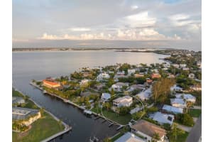 504 59th St, HOLMES BEACH