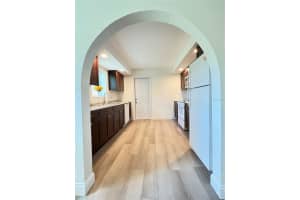 4452 WORCESTER ROAD, SARASOTA, FL 34231 - MLS#MFRA4644231
