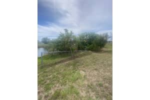 21427 GLADIS AVENUE, PORT CHARLOTTE, FL 33952 - MLS#MFRA4644232