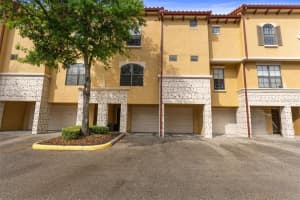 6121 METROWEST BOULEVARD, ORLANDO, FL 32835 Sold 06/10/25