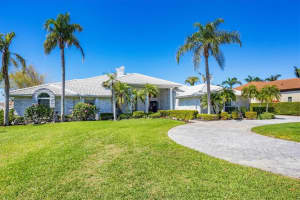 4002 LAS PALMAS WAY, SARASOTA, FL 34238 Sold 07/08/25