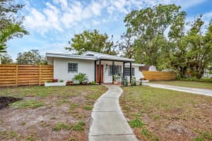 1301 6TH STREET, PALMETTO, FL 34221 Sold 05/07/25