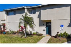6881 WHITMAN WAY WAY, SARASOTA, FL 34243 Sold 04/25/25