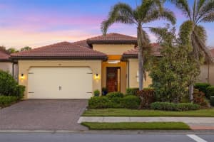 108 Maraviya Blvd, NOKOMIS