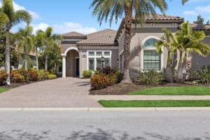 14817 SECRET HARBOR PLACE, LAKEWOOD RANCH, FL 34202 - MLS#MFRA4644393